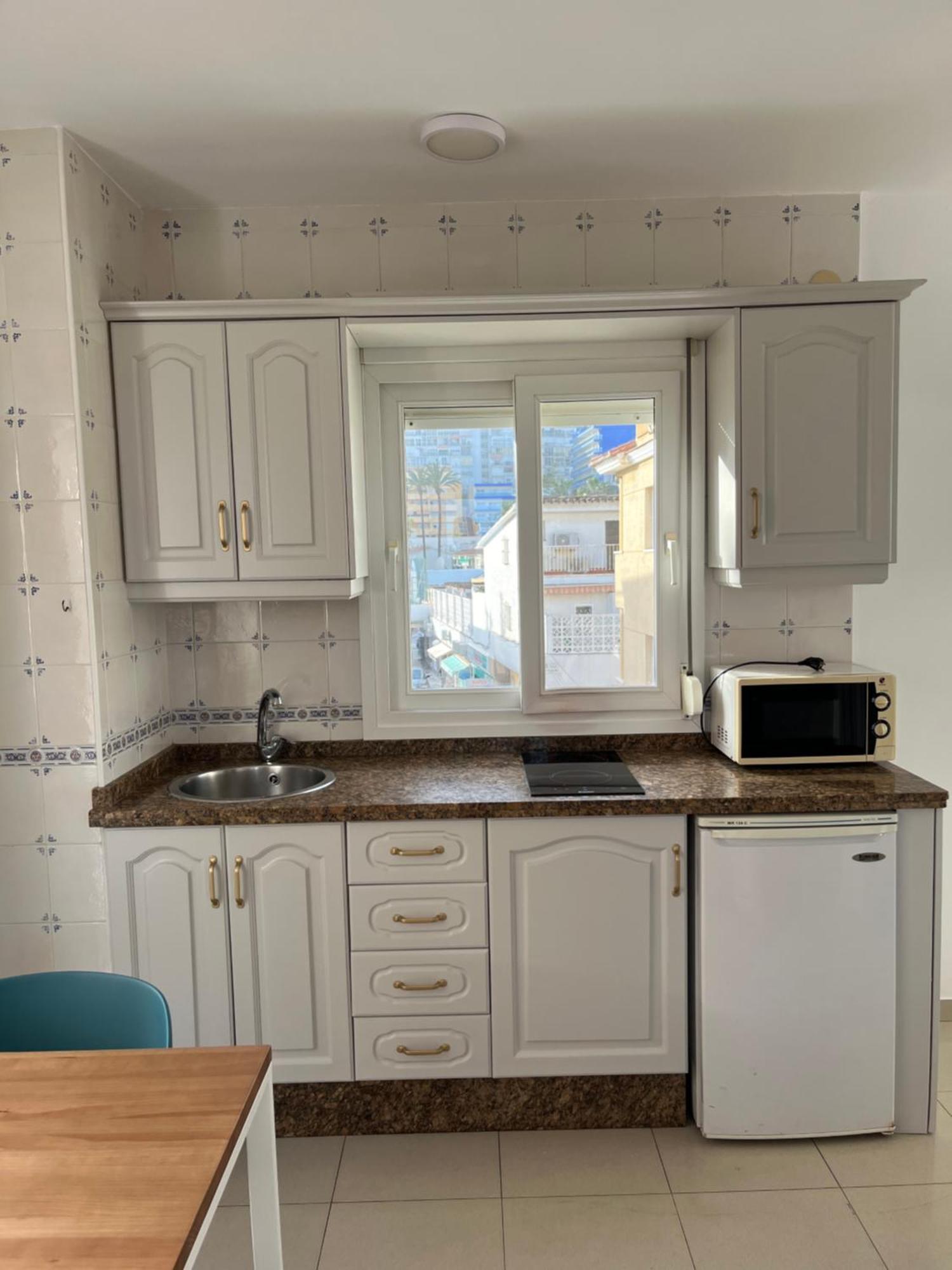 Apartamentos La Proa Торемолинос Екстериор снимка
